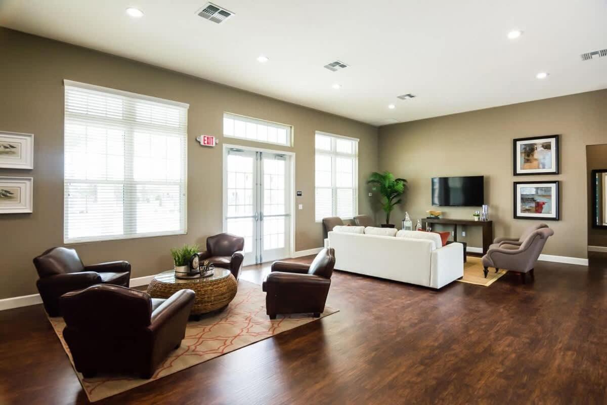 הוילה קיסימי 4Br Community Pool Across The Street Wl8989 מראה חיצוני תמונה